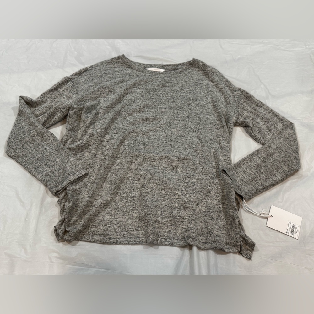 LC Lauren Conrad Gray Crew Neck Sweater with Heathered Texture
